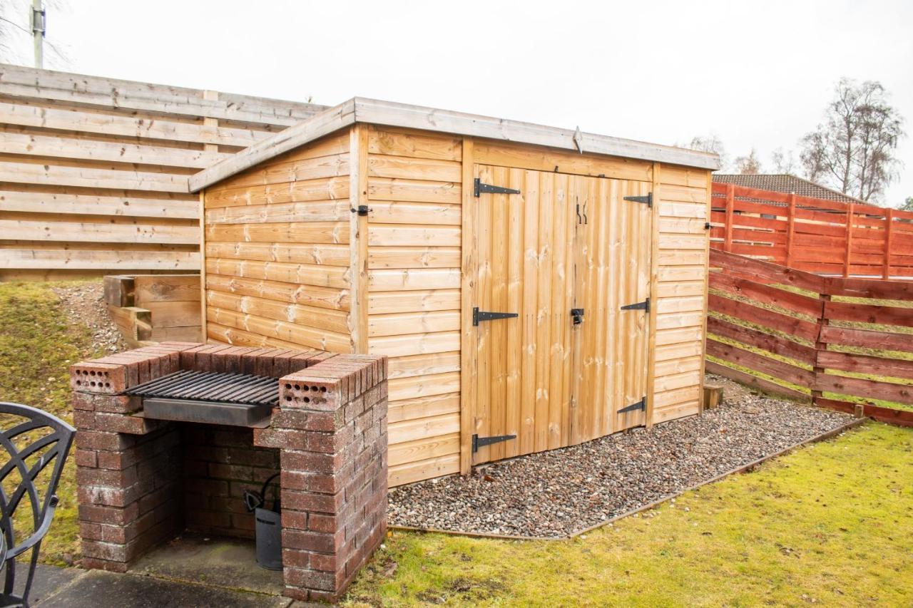 Pine Marten Cottage - Aviemore Zewnętrze zdjęcie